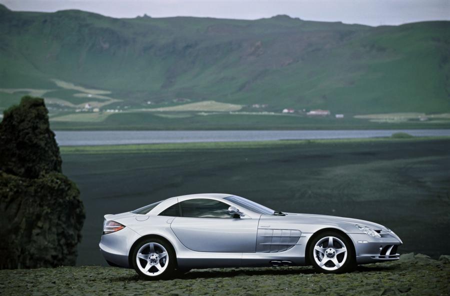  Mercedes-Benz SLR McLaren 2003 года  (фото 130 из 319)